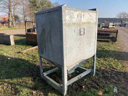 Galvanised corn bin