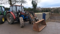 Case 4230 tractor c/w power loader and bucket