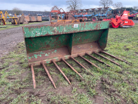 9 tine muck fork to fit John Deere front end tractor loader