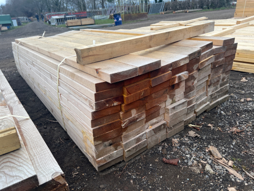 138 x 40 , 2.3 Sawn x 90 approx