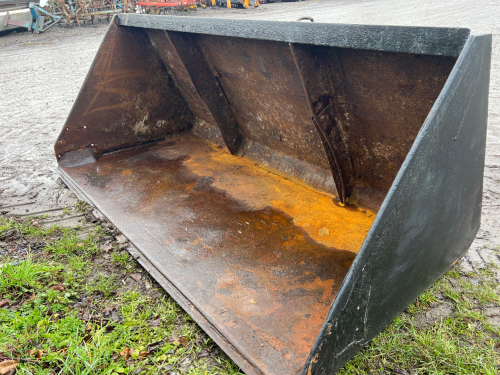 Grain bucket, pin and cone