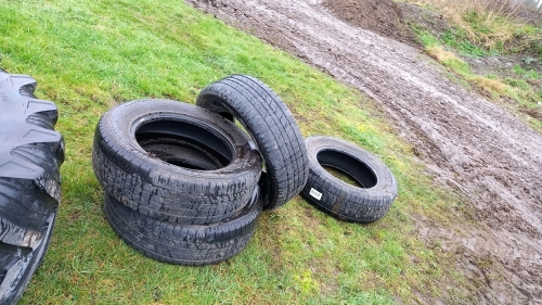 4 x 4x4 tyres