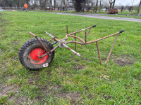 Rappa electric fence winding barrow