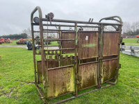 Cattle crush