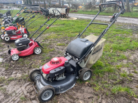 Honda HRH 536 HXE petrol pedestrian mower