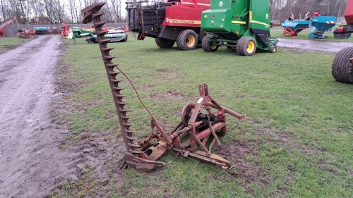International B23 finger bar mower