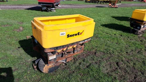 Snowex gritter salt spreader