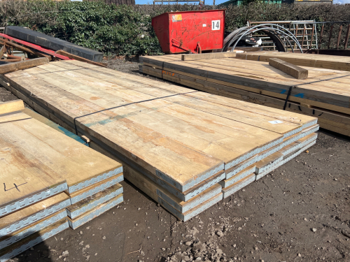Approx 154” x 9 x 1.5 Scaff boards