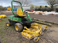 John Deere F935 out front mower