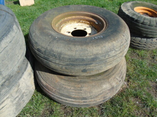 2 x 12.5/80-18 Wheels & tyres