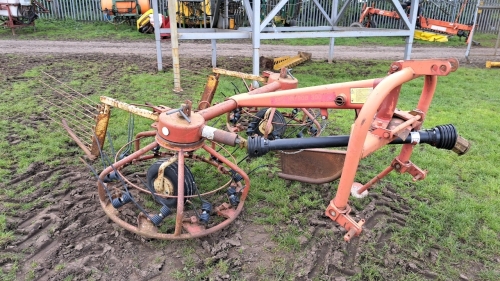 PZ Greenland 300 haybob, new tyres and tines
