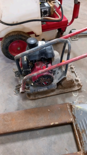 Belle wacker plate, working order