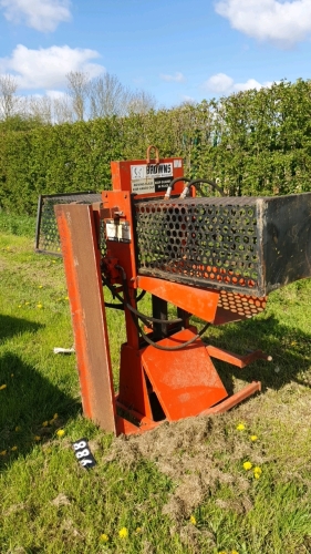Browns log splitter