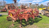 Knoche 4m stubble cultivator, auto reset legs 2001