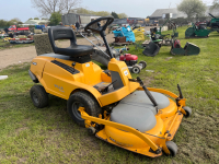 Stiga Villa President ride on lawnmower