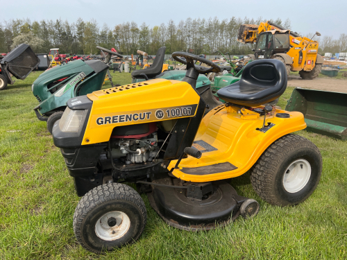 Greencut 100/07 ride on mower, Briggs & Stratton 11.5 I/C OHV 36" cut, professionally maintained, recently replaced by new machine