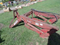 A.L. Sweden Quicke loader model 2560 with mounting brackets for tractor