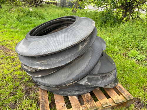 Pallet of silage rings