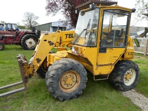 Sanderson teleporter 622 loader with pallet tines, 9726 hours, joystick control, pick up hitch, G-reg 1/10/89
