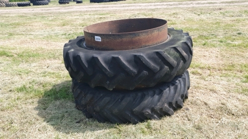 Stocks dual wheels