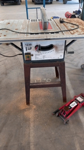 Large 4-legged industrial table saw