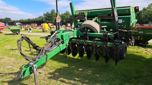 Great Plains CP1000 3m trailed direct drill c/w following harrow