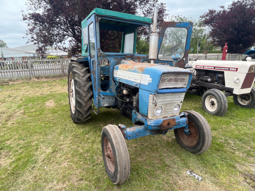 Ford 4000 tractor with Lambourne cab, pick up hitch, power assist steer, no V5, good runner