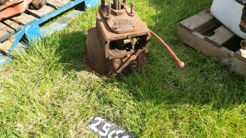 David Brown 990 Implematic PTO housing