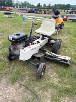 National 3-gang ride on mower, vgwo