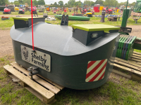 Agriweld Vari Weight 700kg with twin tool boxes to go on front linkage