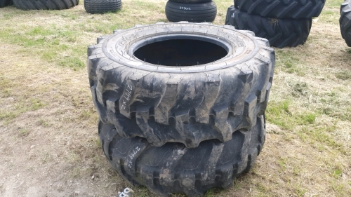2 x 17.5/24 telehandler tyres
