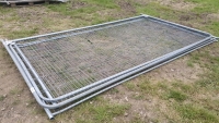 4 x metal fence panels
