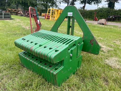 John Deere 3 point linkage weight frame, 18x50kg wafers