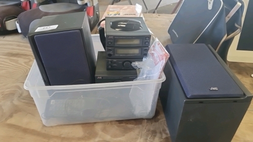 JVC micro component system UX-1 with remote and 2 speakers