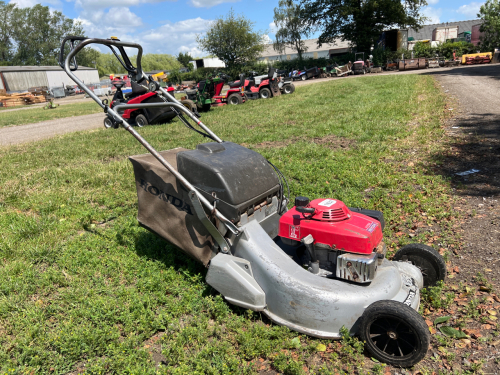 Honda HRD 535 mower with grassbox