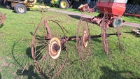 Vicon Acrobat hay turner