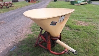 Vicon 5cwt Vari spreader