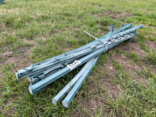 10 x electric fence posts