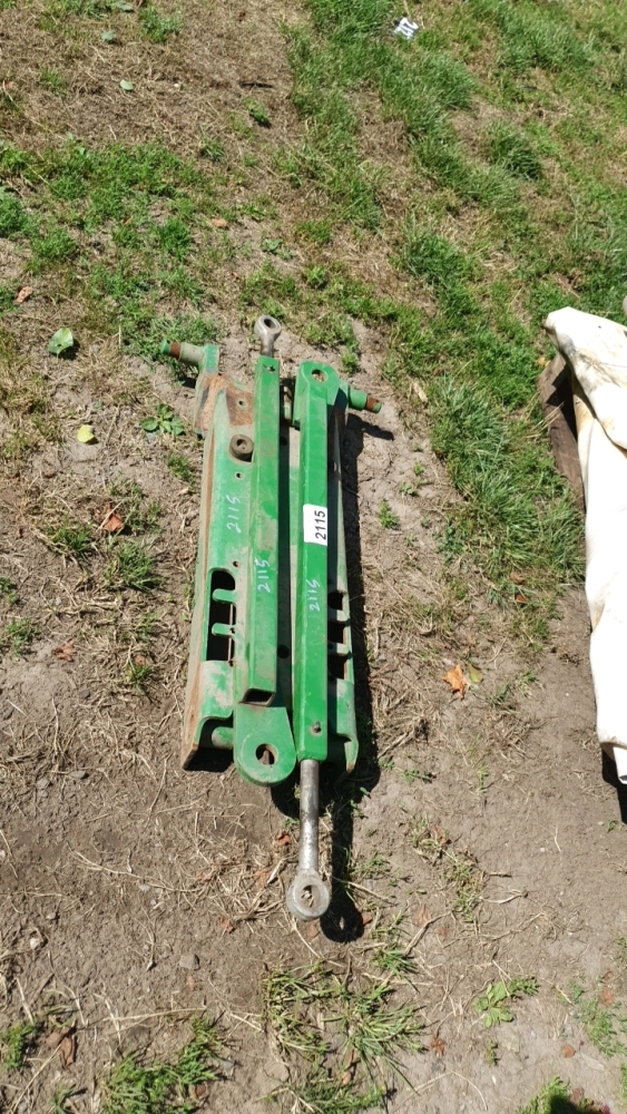 John Deere pickup hitch parts York Machinery Sale (hedgers, buckets