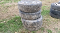Set of 4 x 15" Ford Ranger wheels and tyres