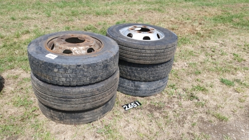 Set of 6 x 215/17.5 205/17.5 7.5T lorry wheels and tyres