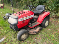Lawnflite ride on mower