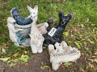 Quantity of garden ornaments