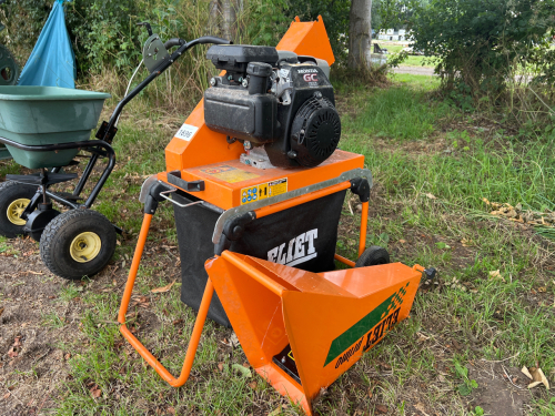 Eliet Primo garden shredder, Honda engine