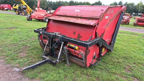 Turf tidy 3000 flail mower collector with sweeper brush (for flail mower section)