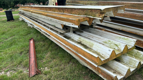5 x insulated roof panels 47sq.m