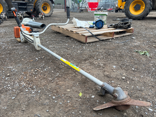 Stihl FS400 strimmer
