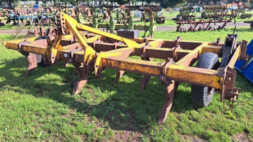 Bomford Superflow, 15 low draft legs
