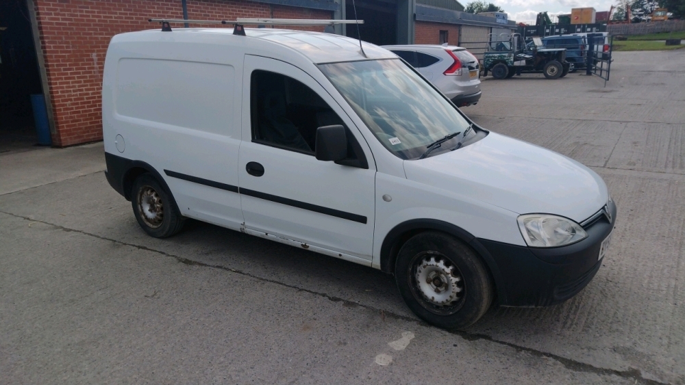 vauxhall combo van 1.3 cdti road tax price