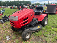 MTD J136 ride on mower